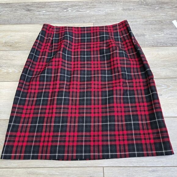 Charter Club wool plaid skirt high waisted red gray black white   med 8 to 10 - Picture 3 of 9